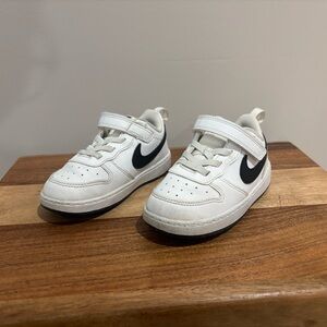Nike Kids White and Black Sneakers